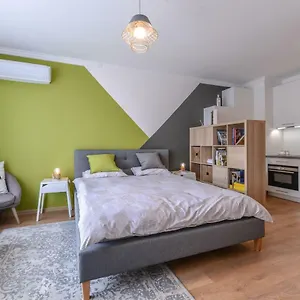 The Spot - Fully Equipped, Central, Modern By Flat Mаnager , Sofia Bulgaria